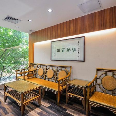 גואנגג'ואו New World Hotel מראה חיצוני תמונה