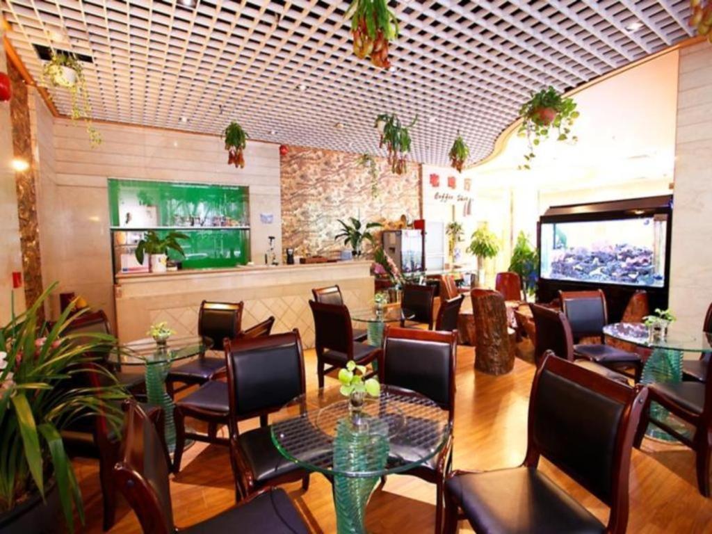גואנגג'ואו New World Hotel מראה חיצוני תמונה